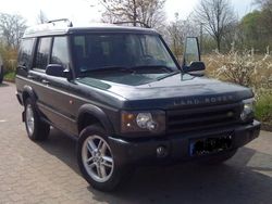 Grün metallic Gebraucht 2004 Land Rover Discovery 2 SUV | 8.650 €