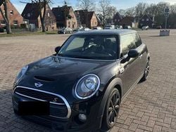 Schwarz Gebraucht 2016 Mini Cooper SD Kleinwagen | 11.999 € (Fairer Preis)