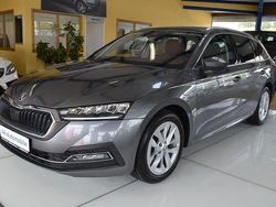 Grau Gebraucht 2023 Skoda Octavia Style Kombi | 21.690 € (Guter Preis)