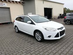 Weiß Gebraucht 2013 Ford Focus Kombi | 3.990 € (Superpreis)