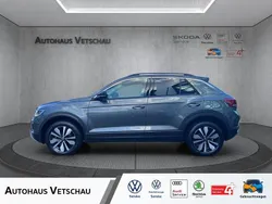 Indiumgrau Gebraucht 2024 VW T-Roc Goal SUV | 29.490 € (Fairer Preis)