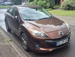 Braun Gebraucht 2013 Mazda 3 Limousine | 6.700 € (Guter Preis)