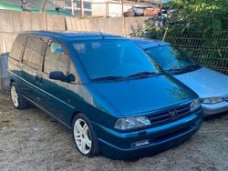 Grau Gebraucht 1998 Peugeot 806 Van / Kleinbus | 1.150 €
