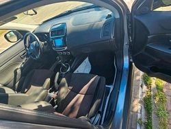 Grau Gebraucht 2018 Mitsubishi ASX SUV | 10.500 €