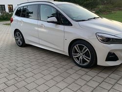 Weiß Gebraucht 2018 BMW 220 Gran Tourer M Sport Van / Kleinbus | 18.999 € (Etwas zu teuer)