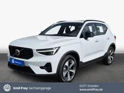 Blau Gebraucht 2023 Volvo XC40 Ultimate SUV | 37.800 € (Fairer Preis)
