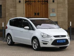 Weiß Gebraucht 2013 Ford S-MAX Titanium X Van / Kleinbus | 7.950 € (Fairer Preis)