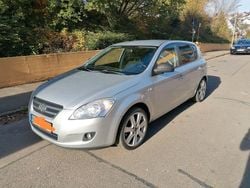 Silber Gebraucht 2008 Kia Ceed EX Kleinwagen | 3.000 € (Guter Preis)