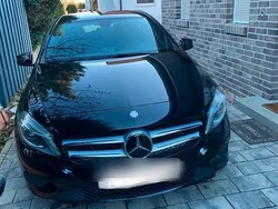 Schwarz Gebraucht 2014 Mercedes A180 Limousine | 12.000 € (Fairer Preis)