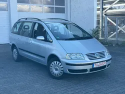 Grau Gebraucht 2001 VW Sharan Van / Kleinbus | 4.499 € (Teuer)