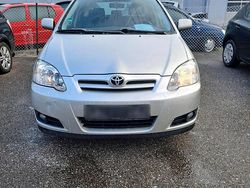 Silber Gebraucht 2006 Toyota Corolla Limousine | 6.500 € (Etwas zu teuer)
