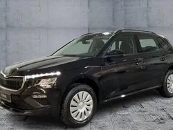 Schwarz Gebraucht 2025 Skoda Kamiq Essence SUV | 20.570 € (Fairer Preis)