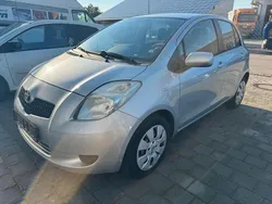 Silber Gebraucht 2006 Toyota Yaris Kleinwagen | 3.990 € (Fairer Preis)