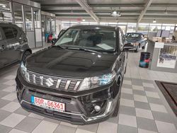Schwarz Gebraucht 2020 Suzuki Vitara Comfort+ SUV | 22.490 € (Etwas zu teuer)