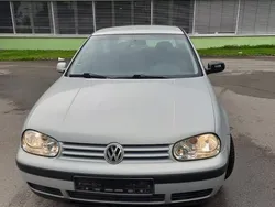 Grau Gebraucht 1999 VW Golf IV Basis Limousine | 550 € (Guter Preis)