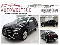 Deepblack perleffekt Gebraucht 2023 VW T-Roc IQ Drive SUV | 27.900 € (Superpreis)