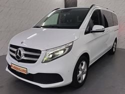Weiß Gebraucht 2019 Mercedes V220 Van / Kleinbus | 41.490 € (Fairer Preis)