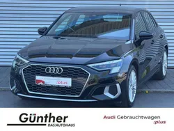 Mythosschwarz metallic Gebraucht 2024 Audi A3 Advanced Limousine | 30.395 € (Etwas zu teuer)