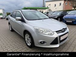 Grau Gebraucht 2011 Ford Focus Kombi | 4.490 € (Fairer Preis)