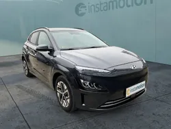 Schwarz Gebraucht 2022 Hyundai Kona Trend SUV | 23.600 € (Teuer)