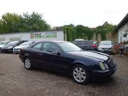 Blau Gebraucht 2002 Mercedes CLK230 Elegance Coupé | 1.995 € (Superpreis)
