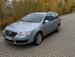 Blau Gebraucht 2006 VW Passat Kombi | 1.900 € (Guter Preis)