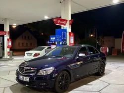Blau Gebraucht 2008 Mercedes C180 Limousine | 8.490 € (Fairer Preis)