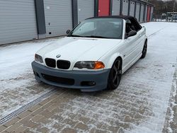 Weiß Gebraucht 2001 BMW 320 Cabriolet Cabrio | 2.400 € (Superpreis)