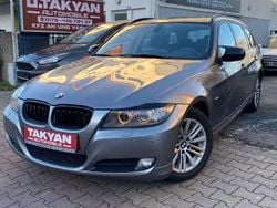 Grau Gebraucht 2009 BMW 320 Comfort Edition Kombi | 3.990 € (Superpreis)