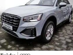 Pfeilgrau perleffekt Gebraucht 2024 Audi Q2 Advanced Plus SUV | 31.750 € (Fairer Preis)