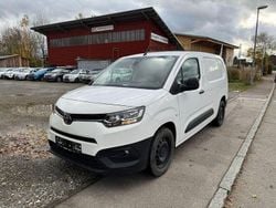 Weiß Gebraucht 2024 Toyota Proace City Van | 12.999 €
