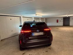 Schwarz Gebraucht 2023 Toyota Yaris Limousine | 24.500 €