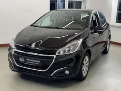 Noir perla nera Gebraucht 2016 Peugeot 208 Active Kleinwagen | 9.499 €