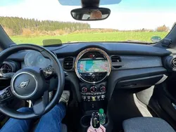 Weiß Gebraucht 2021 Mini Cooper SE Classic Kleinwagen | 17.750 € (Fairer Preis)