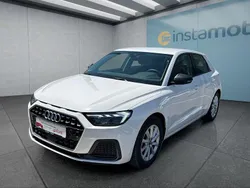 Weiß Gebraucht 2024 Audi A1 Sportback Kleinwagen | 21.199 € (Guter Preis)