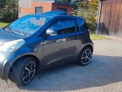 Silber Gebraucht 2009 Toyota iQ Kleinwagen | 4.600 € (Fairer Preis)
