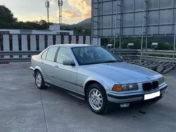 Grau Gebraucht 1998 BMW 328 Limousine | 14.500 €