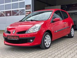 Rot Gebraucht 2008 Renault Clio III Dynamique Kleinwagen | 6.490 € (Etwas zu teuer)