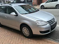 Grau Gebraucht 2009 VW Golf VI Kombi | 1.399 € (Fairer Preis)