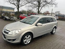 Gold Gebraucht 2007 Opel Astra Edition Kombi | 1.999 €