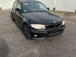 Schwarz Gebraucht 2005 BMW 116 Kleinwagen | 1.800 € (Guter Preis)