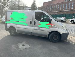 Silber Gebraucht 2012 Renault Trafic Van / Kleinbus | 3.800 €