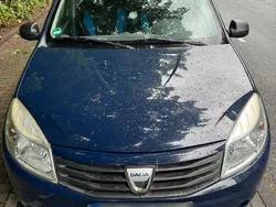 Blau Gebraucht 2009 Dacia Sandero Kleinwagen | 1.950 €