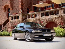 Schwarz Gebraucht 1997 BMW 750 Sport Line Limousine | 27.995 €