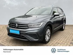 Grau Gebraucht 2024 VW Tiguan Allspace Life SUV | 36.380 € (Guter Preis)
