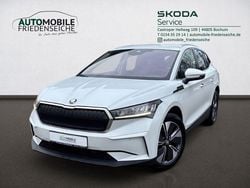 Weiss Gebraucht 2023 Skoda Enyaq iV Loft SUV | 32.190 € (Guter Preis)
