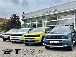 Blau Neu 2025 Fiat Grande Panda La Prima SUV | 23.490 € (Fairer Preis)