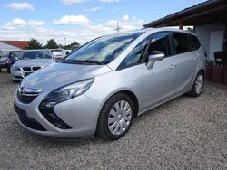 Silber Gebraucht 2016 Opel Zafira Tourer Edition Van / Kleinbus | 4.500 € (Superpreis)