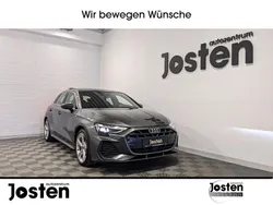 Grau Gebraucht 2025 Audi A3 Sportback S-Line Limousine | 38.990 € (Guter Preis)