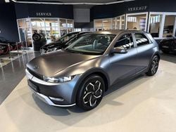 Grau Gebraucht 2024 Hyundai Ioniq 6 Dynamiq Limousine | 38.400 € (Guter Preis)
